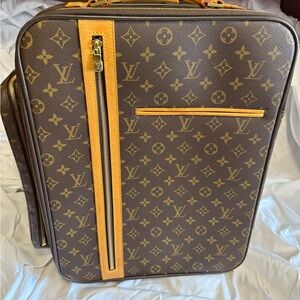 Louis Vuitton Bosphore 50 Trolly. Authentic.